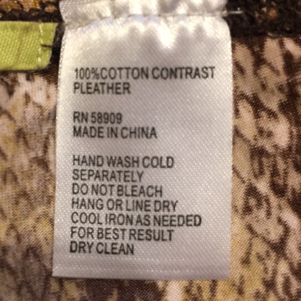 Pleather Python Leggings! Stretchy/Form Fitting! - image 7